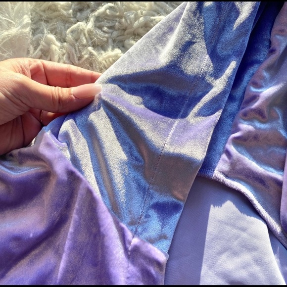 Velvet lavender tracksuit set - Picture 3 of 3